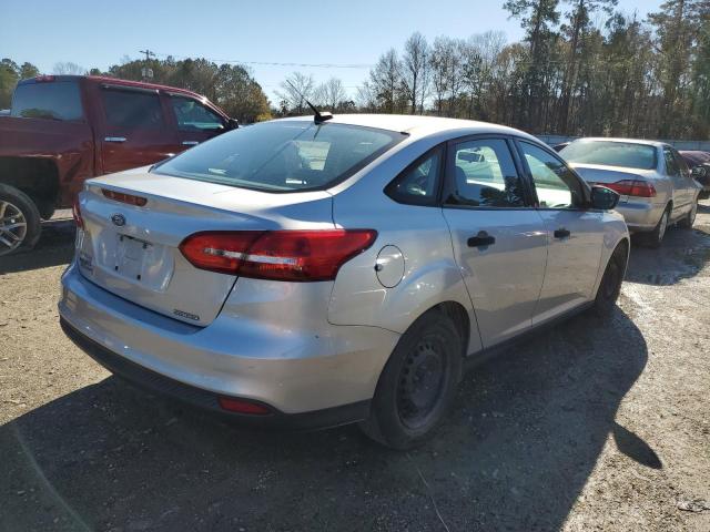 Photo 3 from auction – 2015 FORD FOCUS S with VIN 1FADP3E21FL246979