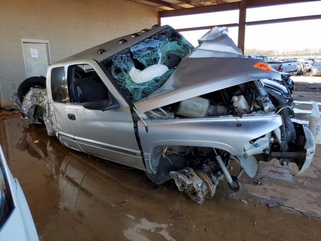 Photo 4 from auction – 2001 DODGE RAM 2500 with VIN 3B7KF23631G778776
