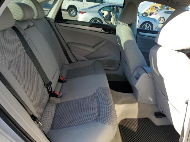 Photo 10 from auction – 2012 VOLKSWAGEN PASSAT S with VIN 1VWAH7A39CC046652