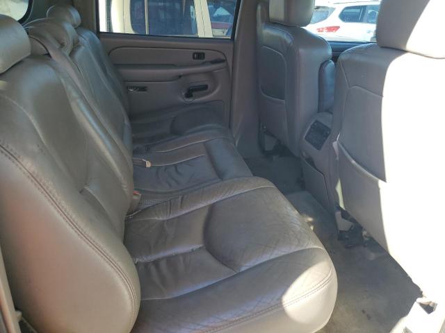 Photo 11 from auction – 2004 CHEVROLET SUBURBAN K with VIN 3GNFK16Z74G176102
