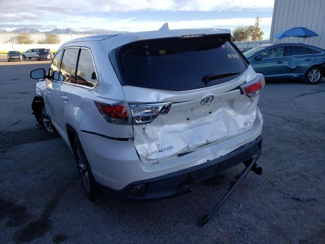 Photo 2 from auction – 2015 TOYOTA HIGHLANDER with VIN 5TDKKRFH5FS076260