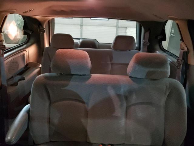 Photo 10 from auction – 2006 CHRYSLER TOWN & COU with VIN 1A4GP45R76B755534
