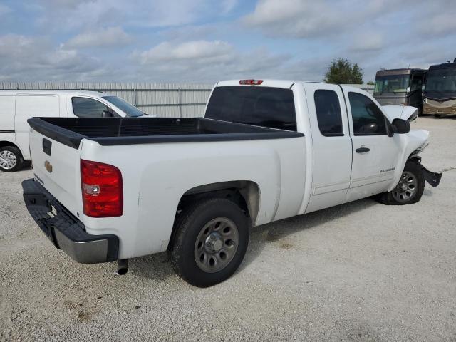 Photo 3 from auction – 2013 CHEVROLET SILVERADO with VIN 1GCRCSEA7DZ366311