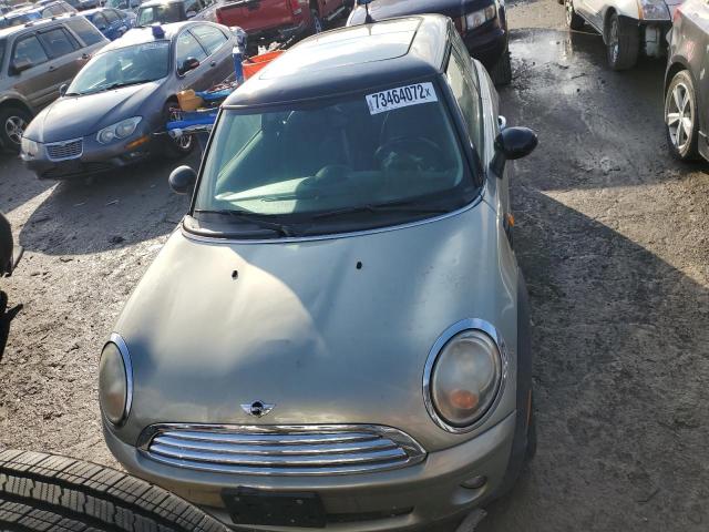 Photo 5 from auction – 2007 MINI COOPER with VIN WMWMF33567TT51574