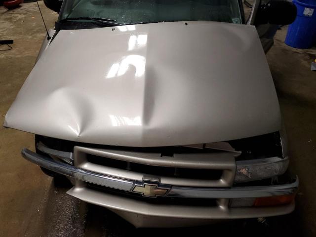 Photo 12 from auction – 2004 CHEVROLET BLAZER with VIN 1GNCS13X44K143721
