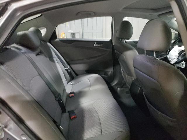 Photo 10 from auction – 2012 HYUNDAI SONATA SE with VIN 5NPEC4AC8CH352098