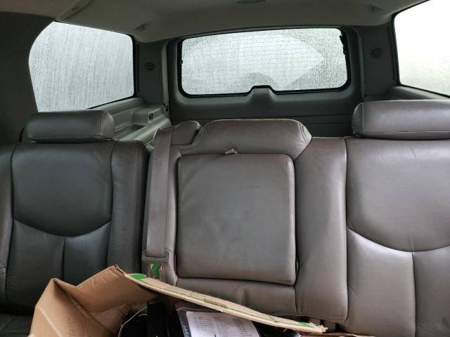Photo 10 from auction – 2003 CHEVROLET SUBURBAN K with VIN 1GNFK16Z03J313331