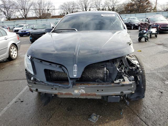 Zdjęcie 5 z aukcji – 2015 LINCOLN MKS z VIN 1LNHL9FT4FG604744