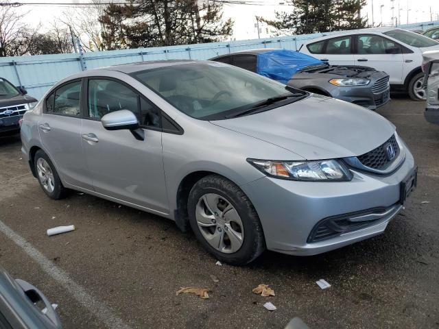 Photo 4 from auction – 2015 HONDA CIVIC LX with VIN 19XFB2F56FE114121