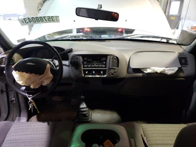 Photo 8 from auction – 2003 FORD F150 with VIN 2FTRX08W33CA48116
