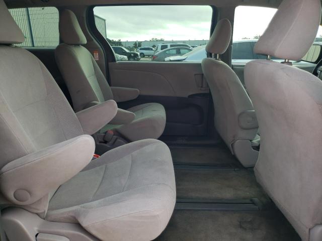 Photo 11 from auction – 2017 TOYOTA SIENNA with VIN 5TDZZ3DC9HS824932