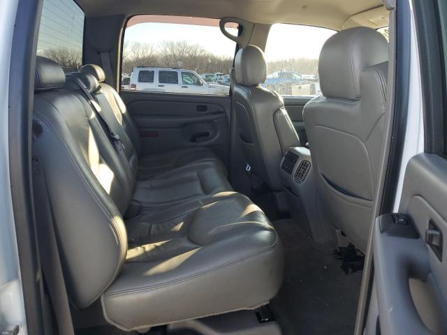 Photo 10 from auction – 2004 CHEVROLET SILVERADO with VIN 2GCEK13T841423382