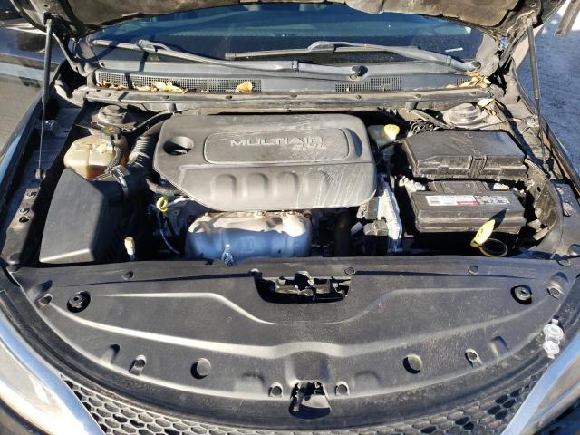 Photo 11 from auction – 2015 CHRYSLER 200 LX with VIN 1C3CCCFB7FN560774