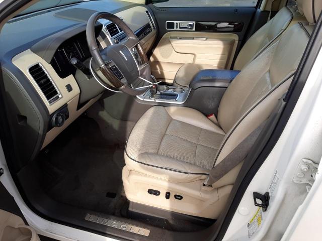 Photo 7 from auction – 2008 LINCOLN MKX with VIN 2LMDU88CX8BJ25262