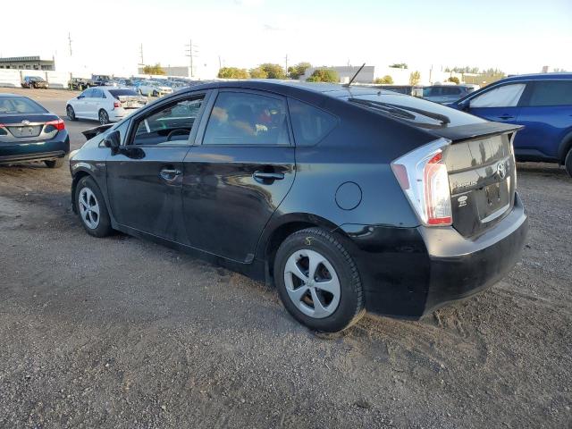 Photo 2 from auction – 2013 TOYOTA PRIUS with VIN JTDKN3DU6D1643249