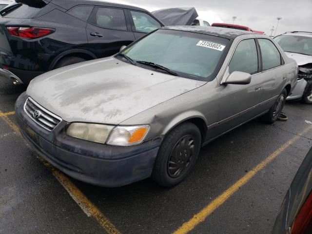 TOYOTA CAMRY CE 2001 with VIN JT2BG22K210576181 - Photo from auction