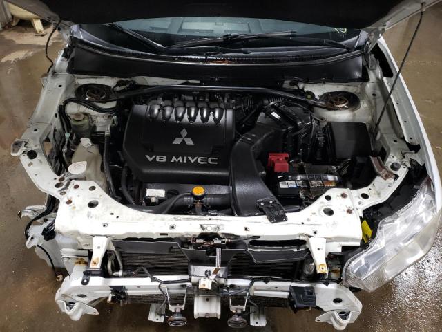 Photo 11 from auction – 2010 MITSUBISHI OUTLANDER with VIN JA4JT5AX8AZ000839