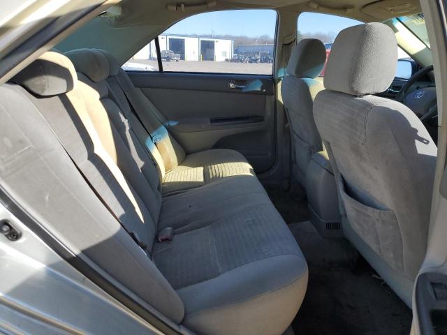 Photo 10 from auction – 2005 TOYOTA CAMRY LE with VIN 4T1BE32K35U522403
