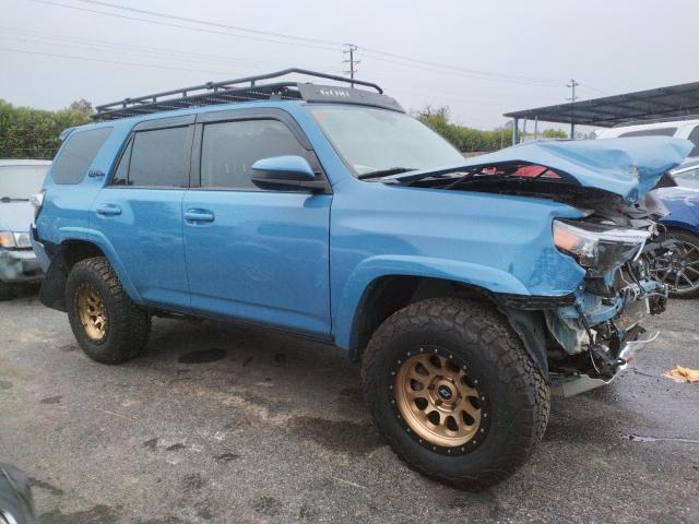 Photo 4 from auction – 2018 TOYOTA 4RUNNER SR with VIN JTEBU5JR0J5591809