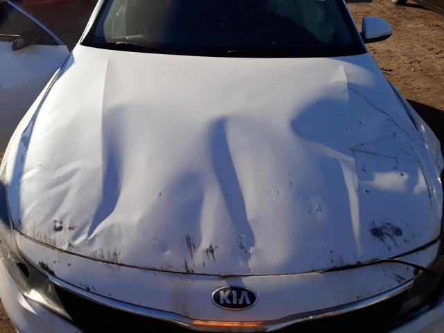 Photo 11 from auction – 2016 KIA OPTIMA LX with VIN 5XXGT4L33GG057594
