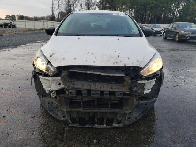 Photo 5 from auction – 2016 FORD FOCUS S with VIN 1FADP3E24GL367409