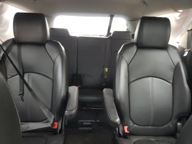 Photo 10 from auction – 2017 CHEVROLET TRAVERSE L with VIN 1GNKRHKD2HJ129402