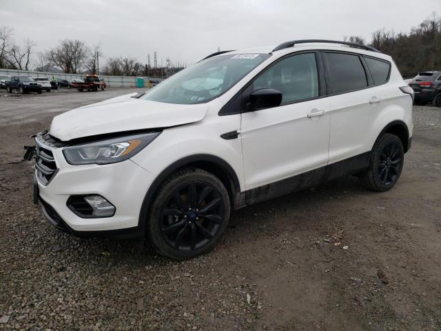Photo 1 from auction – 2017 FORD ESCAPE SE with VIN 1FMCU9GD1HUB34658