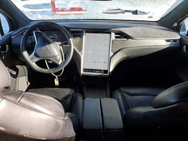 Photo 8 from auction – 2016 TESLA MODEL X with VIN 5YJXCAE25GF015871