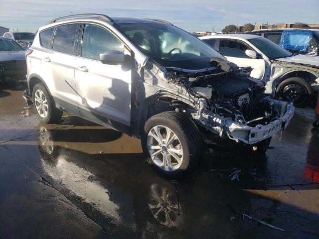 Photo 4 from auction – 2018 FORD ESCAPE SE with VIN 1FMCU9GD8JUC36626