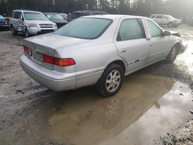 Photo 3 from auction – 2000 TOYOTA CAMRY LE with VIN 4T1BF22K8YU104916