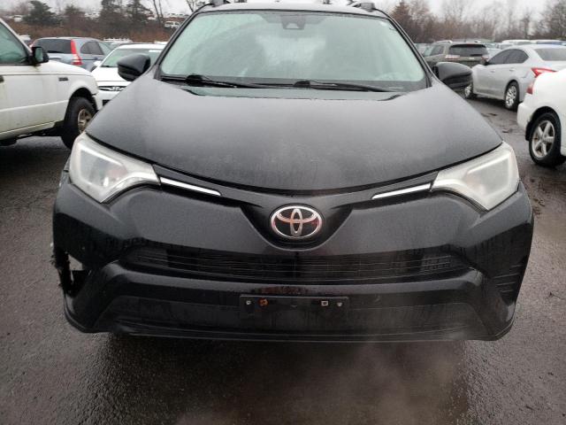 Photo 5 from auction – 2017 TOYOTA RAV4 LE with VIN 2T3BFREV0HW575139