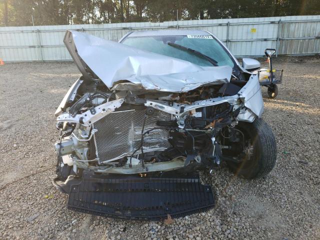 Photo 5 from auction – 2018 TOYOTA COROLLA L with VIN 5YFBURHE8JP761027