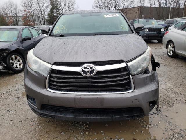 Photo 5 from auction – 2015 TOYOTA HIGHLANDER with VIN 5TDBKRFH1FS133201