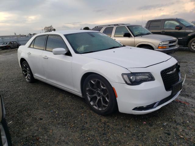 Photo 4 from auction – 2018 CHRYSLER 300 S with VIN 2C3CCABG2JH213960