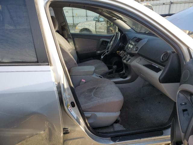 Photo 5 from auction – 2006 TOYOTA RAV4 with VIN JTMBK33V465010215