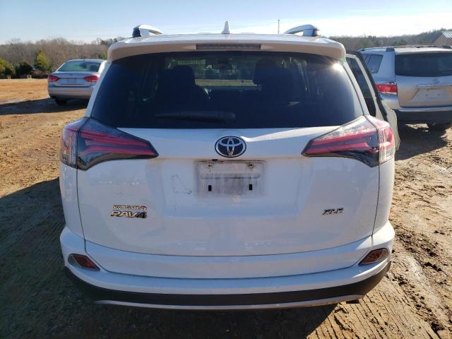 Photo 6 from auction – 2017 TOYOTA RAV4 XLE with VIN JTMWFREV4HJ700417