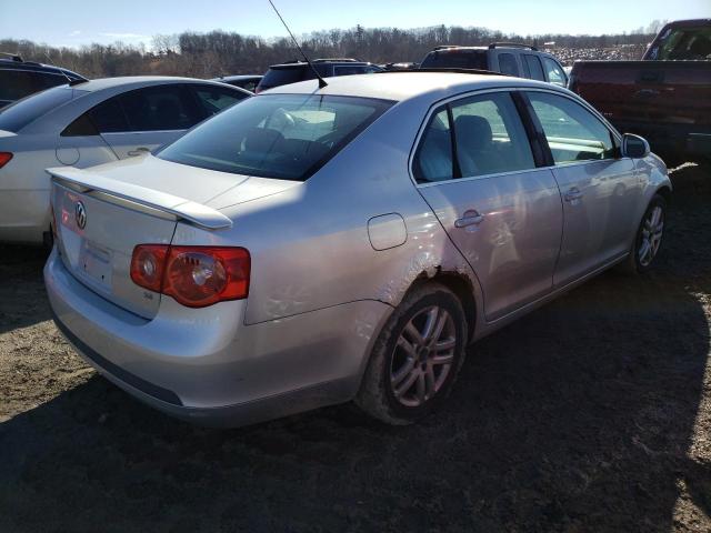 Photo 3 from auction – 2007 VOLKSWAGEN JETTA WOLF with VIN 3VWEG71K37M071806