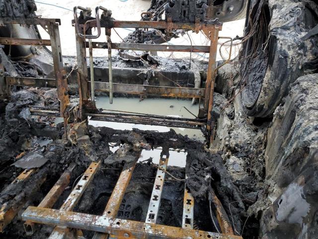 Photo 10 from auction – 2021 CHRYSLER VOYAGER LX with VIN 2C4RC1DG8MR543717