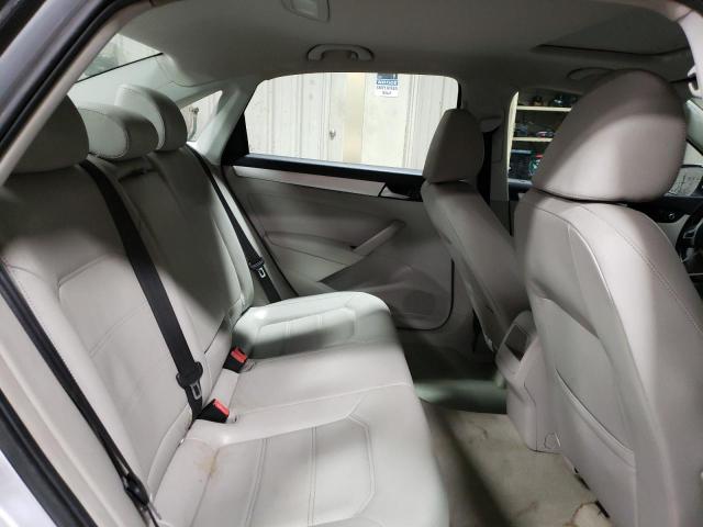 Photo 10 from auction – 2012 VOLKSWAGEN PASSAT SE with VIN 1VWBH7A39CC059809