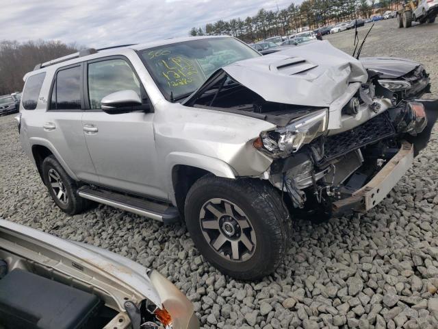 Photo 4 from auction – 2018 TOYOTA 4RUNNER SR with VIN JTEBU5JR7J5503371
