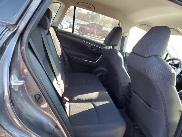 Photo 11 from auction – 2021 TOYOTA RAV4 LE with VIN 2T3H1RFV2MC118125