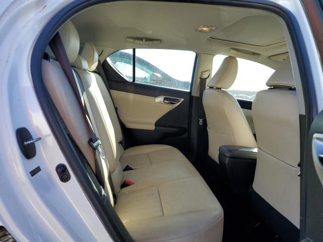Photo 10 from auction – 2011 LEXUS CT 200 with VIN JTHKD5BH4B2033151