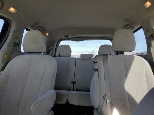 Photo 10 from auction – 2012 TOYOTA SIENNA LE with VIN 5TDKK3DC5CS226271