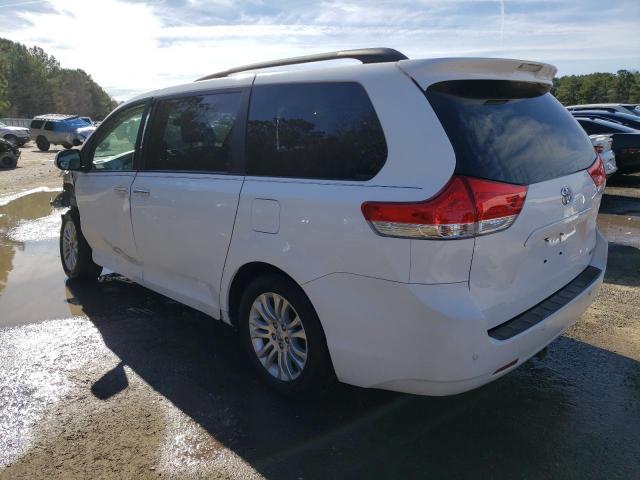 Photo 2 from auction – 2011 TOYOTA SIENNA XLE with VIN 5TDYK3DC1BS101910