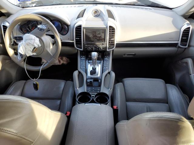 Photo 8 from auction – 2012 PORSCHE CAYENNE with VIN WP1AA2A26CLA10062