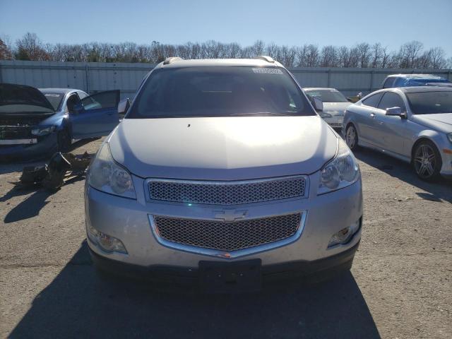 Photo 5 from auction – 2010 CHEVROLET TRAVERSE L with VIN 1GNLVFED9AJ260557
