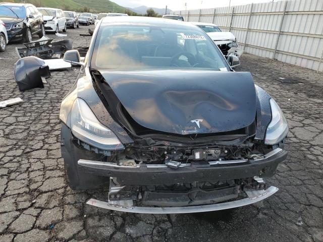 Photo 5 from auction – 2018 TESLA MODEL 3 with VIN 5YJ3E1EA8JF056941