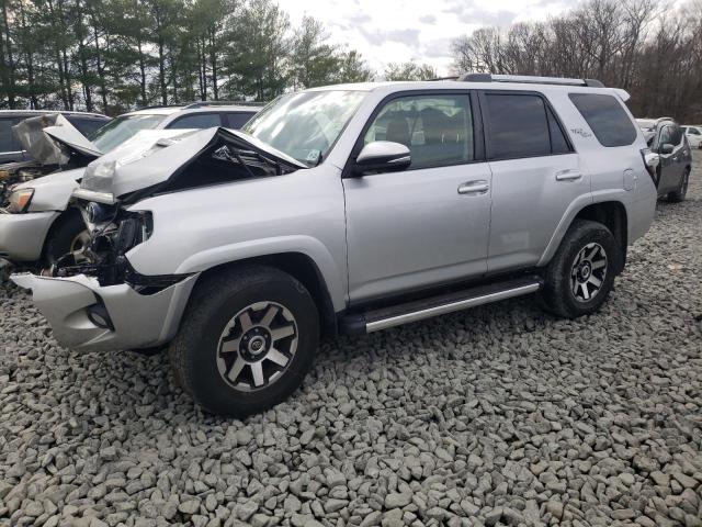 Photo 1 from auction – 2018 TOYOTA 4RUNNER SR with VIN JTEBU5JR7J5503371