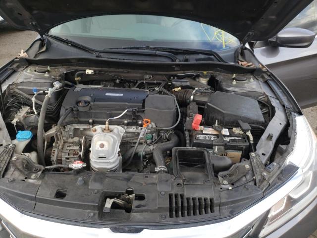 Photo 11 from auction – 2016 HONDA ACCORD LX with VIN 1HGCR2F33GA242576