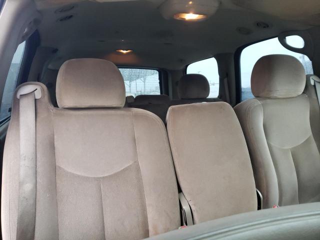 Photo 10 from auction – 2005 GMC YUKON with VIN 1GKEC13V25J139658